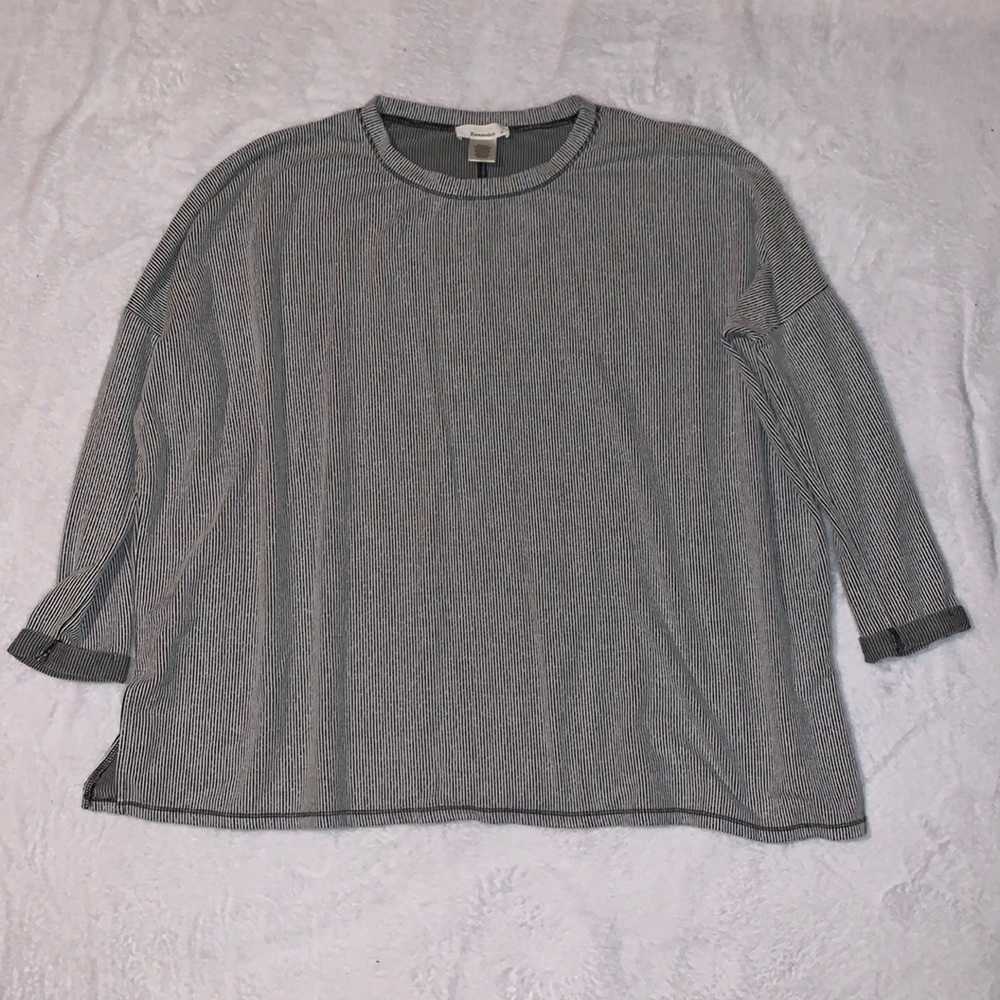 urban romantics long sleeve top
